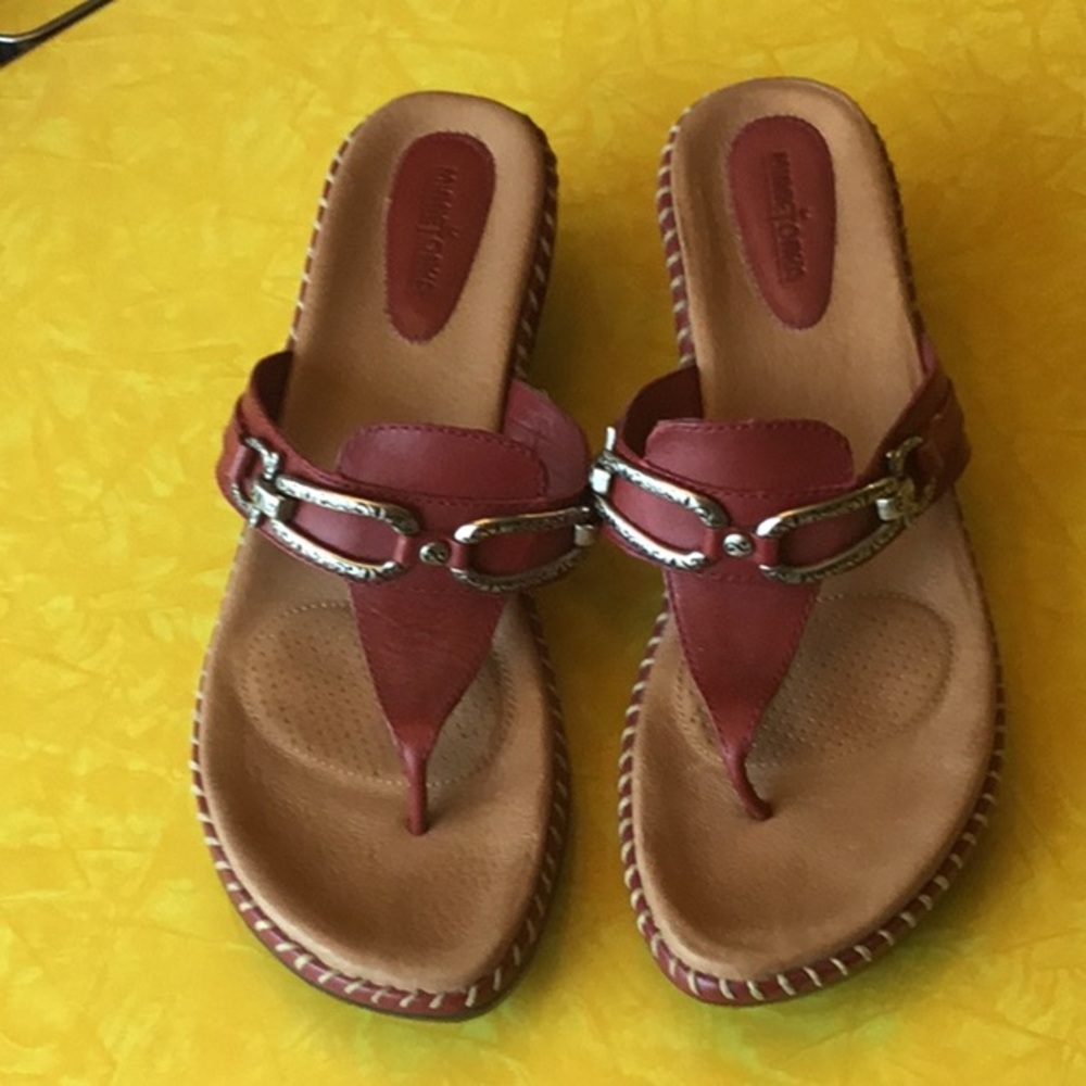 Minnetonka Red leather sandals